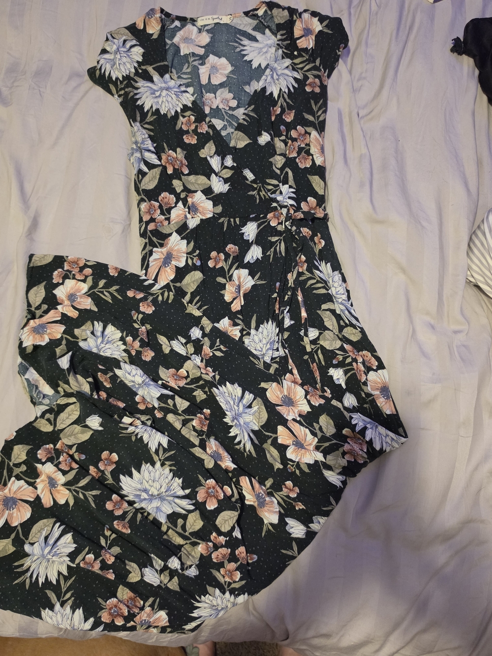 Live To Be Spoiled Floral Faux Wrap Maxi Dress Size Large